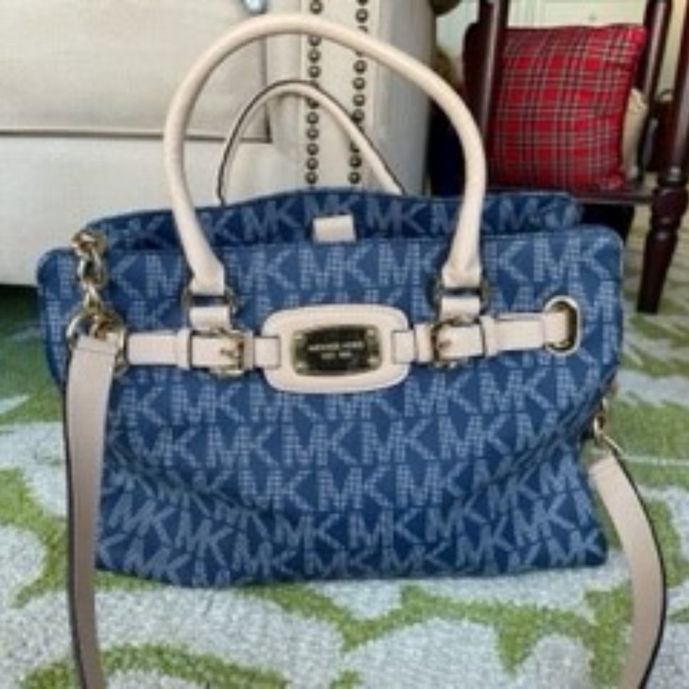 Authentic Michael Kors Handbag - image 1